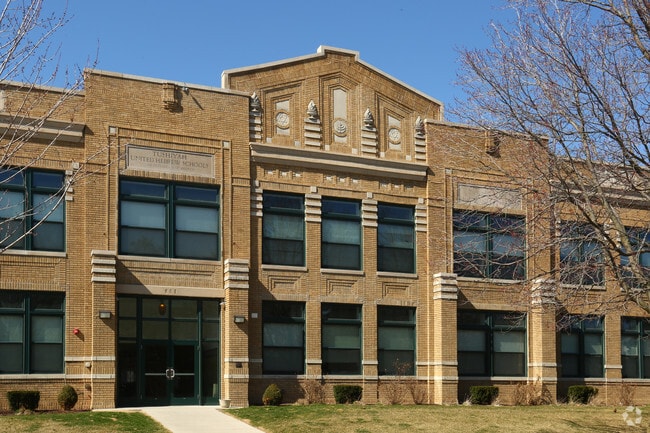 Kirby Center Lofts