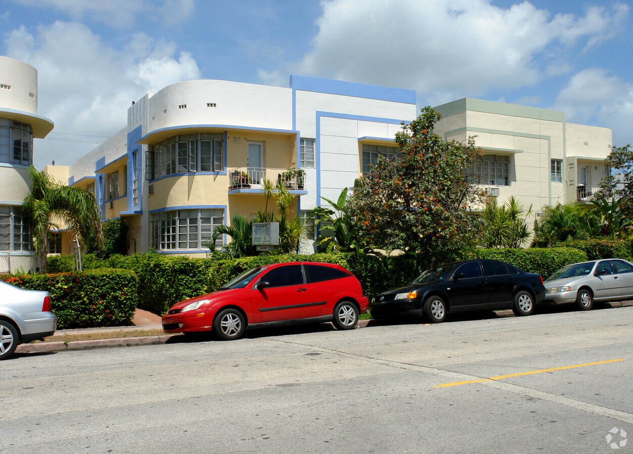 Photo - Sea Gate Apartments