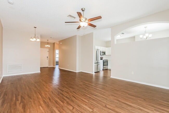 Photo - 327 Sand Ridge Dr