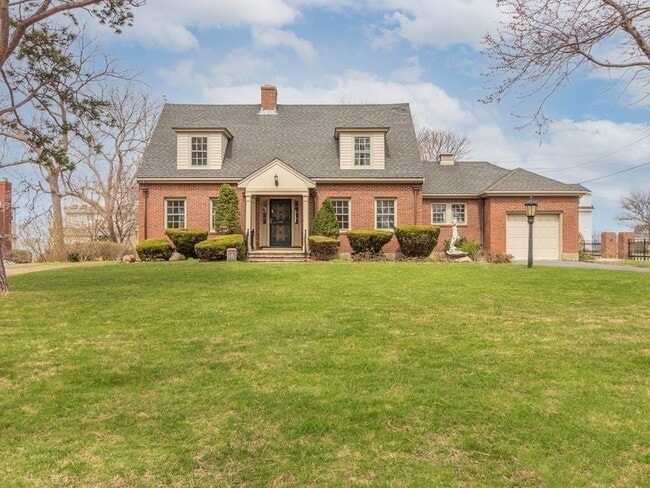 Building Photo - 16 State Park Rd