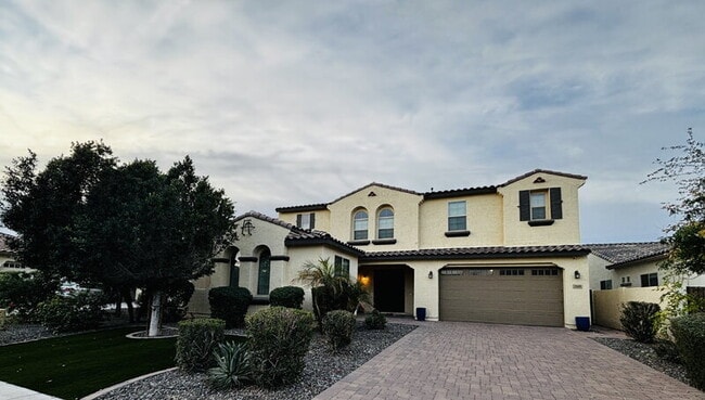 Photo - 2565 E Ebony Dr