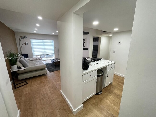 Photo - 4301 NW S Tamiami Canal Dr Unit 3-111