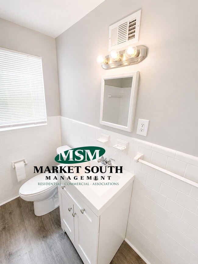 Photo - MIDTOWN SAVANNAH- AVAILABLE NOW- APPOINTMENT NEEDED TO VIEW Unit 4 W. 53rd Street #2