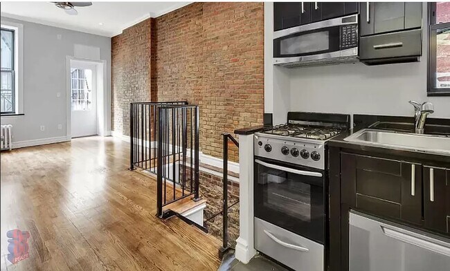 248 Mott Street - 248 Mott Street Unit 3