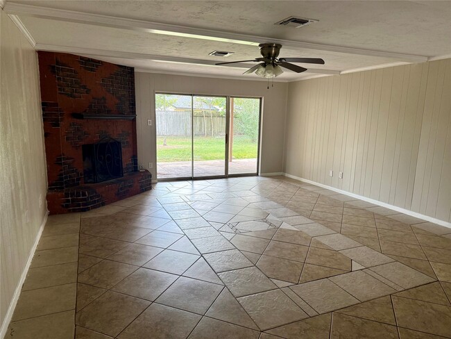 Photo - 3211 Hartfield Ln