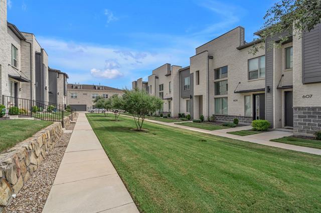 611 Collier Dr
