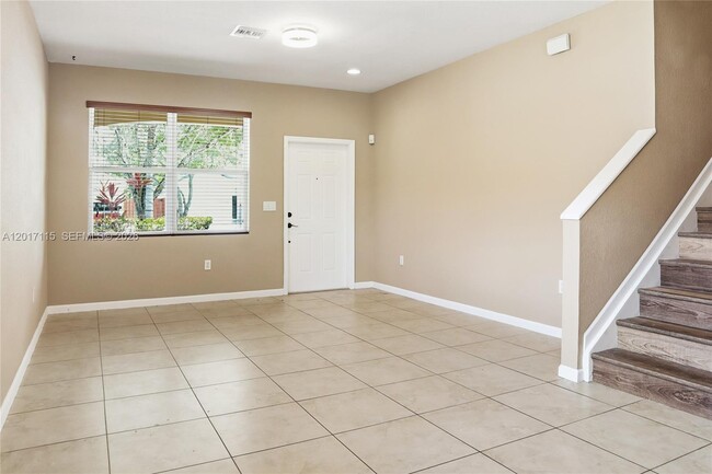 Photo - 3072 SE 5th Dr