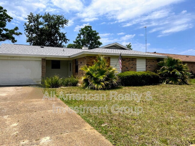 Building Photo - 137 Deville Dr Rental