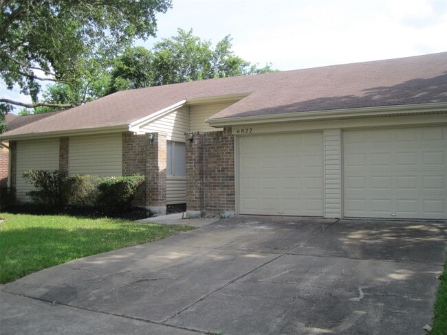 Photo - 6822 Harpers Dr