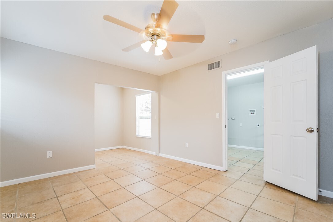 Photo - 700 Suncrest Dr