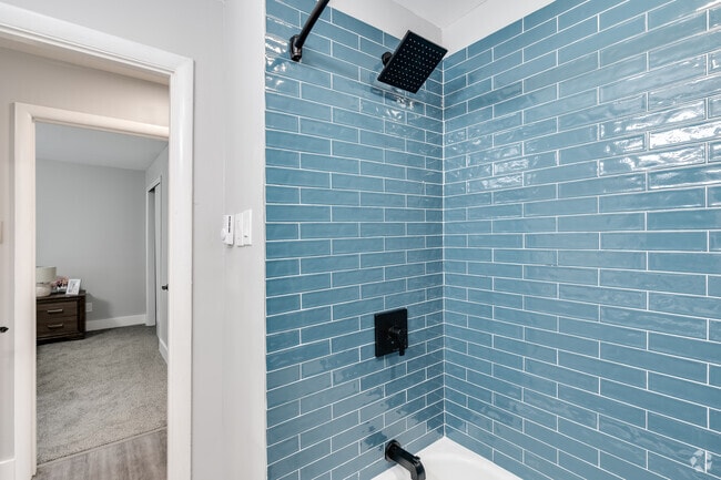 1BR, 1BA