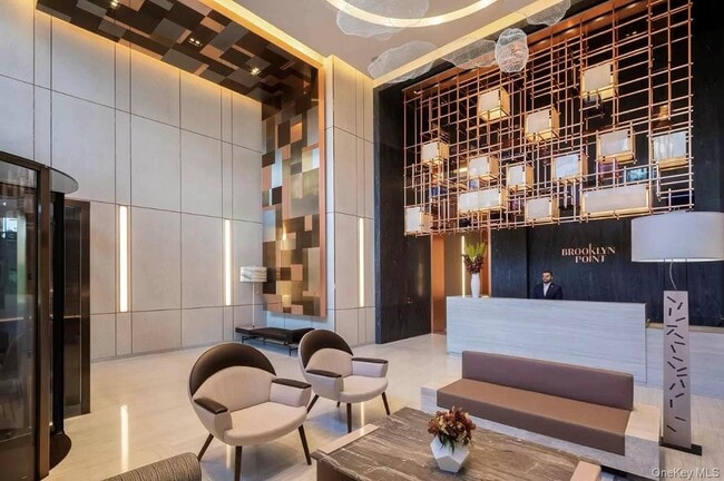 Building Photo - 138 Willoughby St Unit 68B