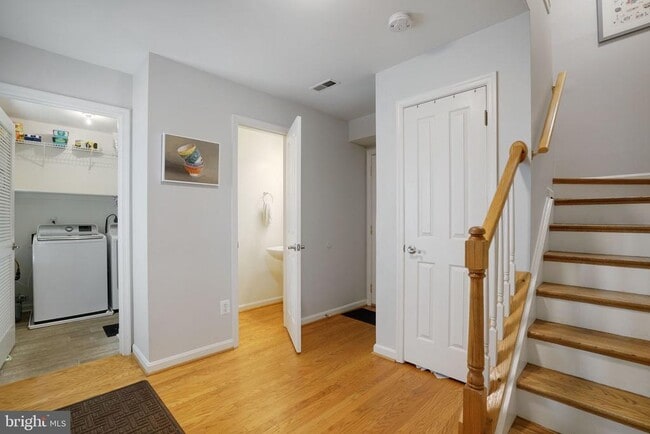 Photo - 4655 Lambert Dr