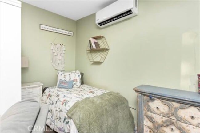 Photo - 33574 Washington Dr Unit A