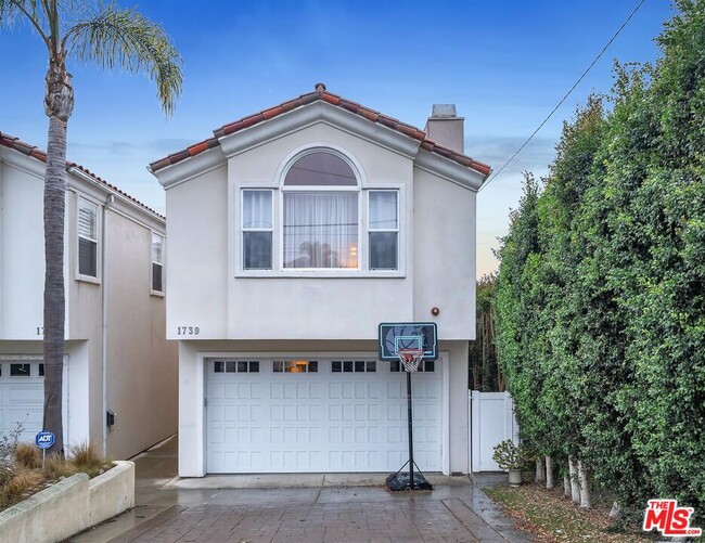 Photo - 1739 Ford Ave House