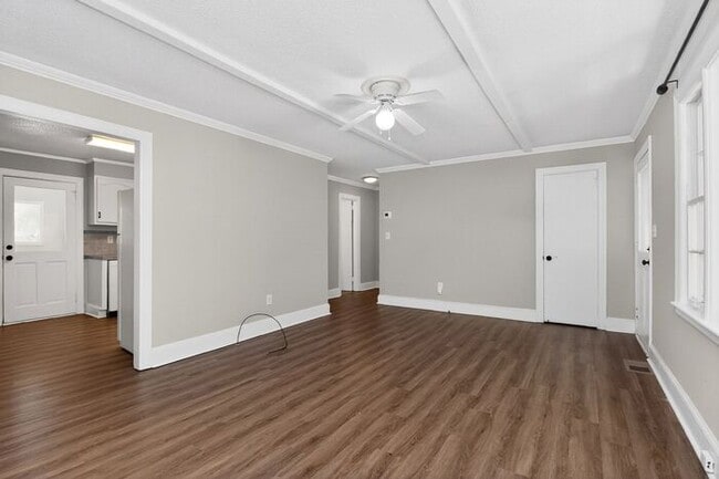 Photo - 3BD/2BA Single Family Home on Large Lot!