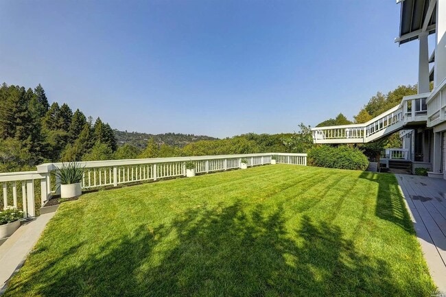 Photo - 216 Evergreen Dr
