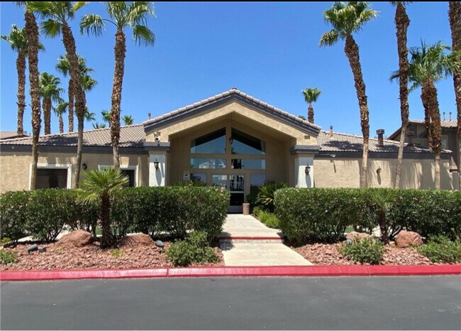 Photo - 8805 Jeffreys St