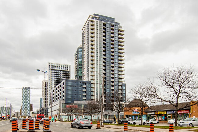 Building Photo - 50-750 Thomas Riley Rd