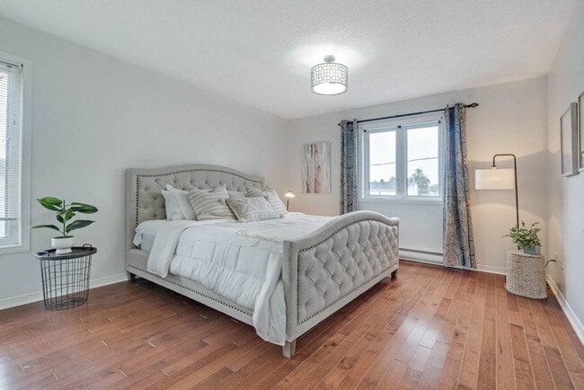 Photo - 306 Rue Riviera Unit ID1359873P