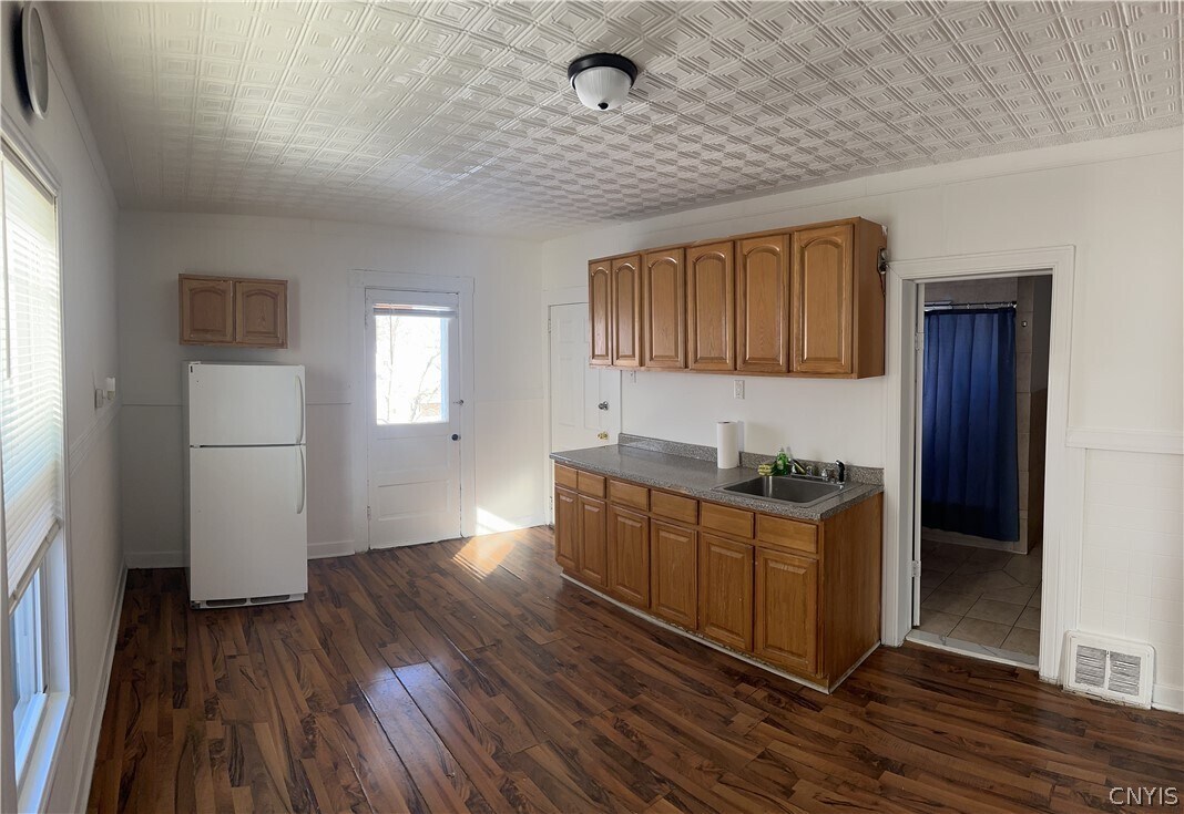 Photo - 1205 Blandina St