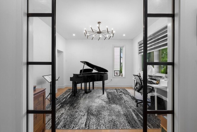 Photo - 5 Bed 4.5 Bath - Bethesda Contemporary Home