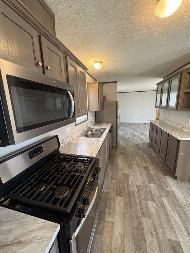 Photo - 315 Basket Branch