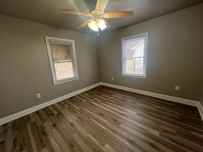 401 Tulip Dr