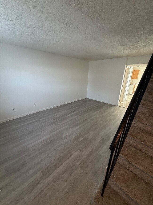 Photo - 21 Rivers Point Row