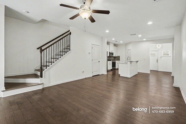 Photo - 897 Ambient Way