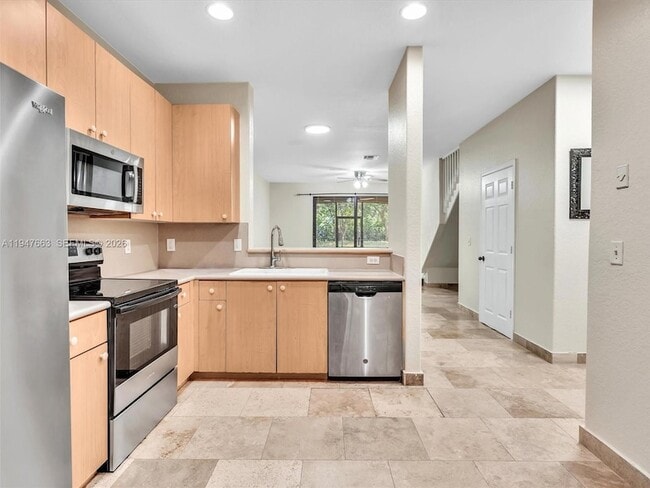 Photo - 3853 Tree Top Dr