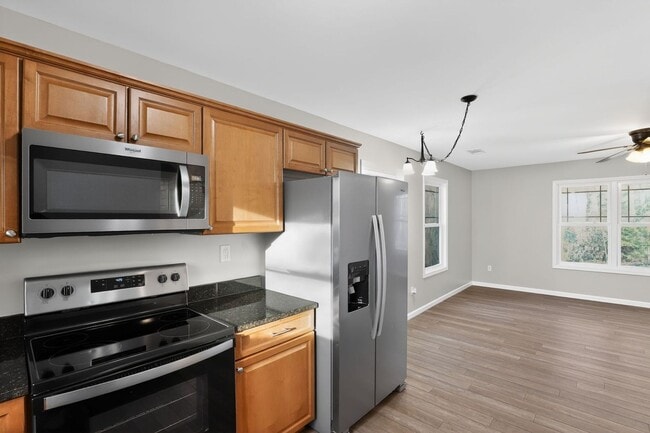 Photo - Charming 2BR Duplex in Hendersonville