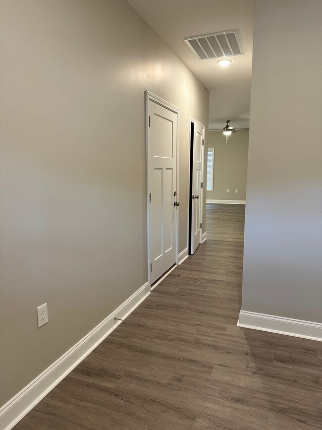 Photo - 2766 Cedrus Ave