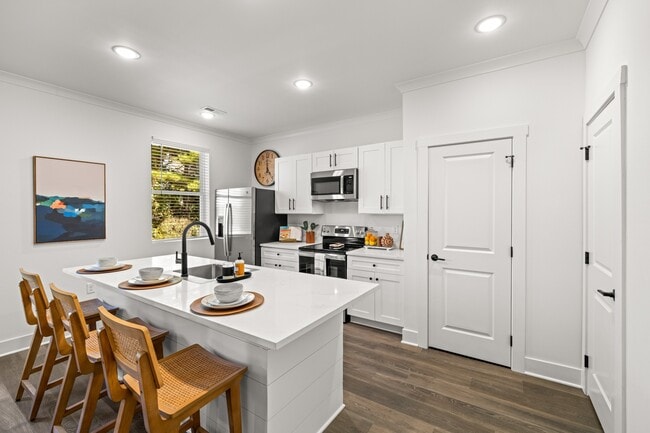 Photo - Highline at Knoxville