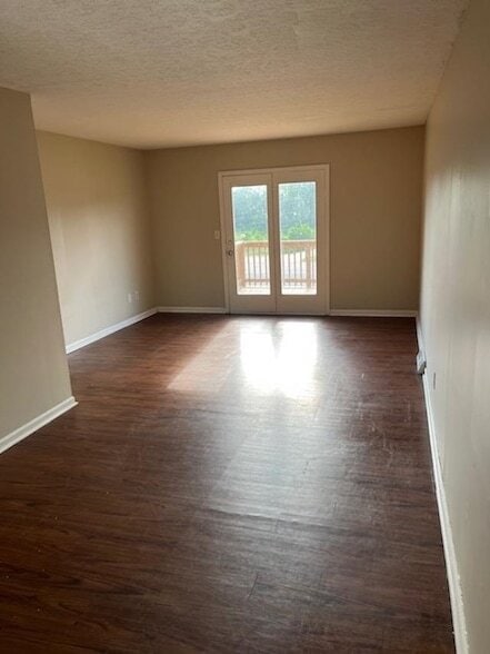 Photo - 1705 Cliff Ridge Ct