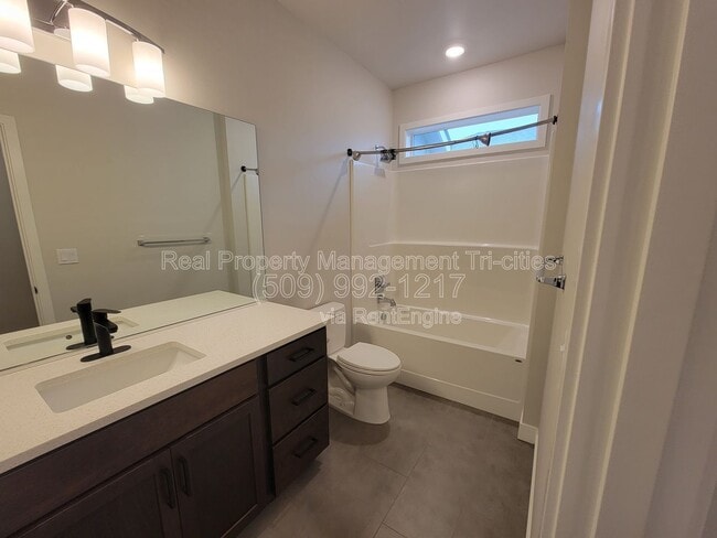 Photo - 2522 Morris Ave