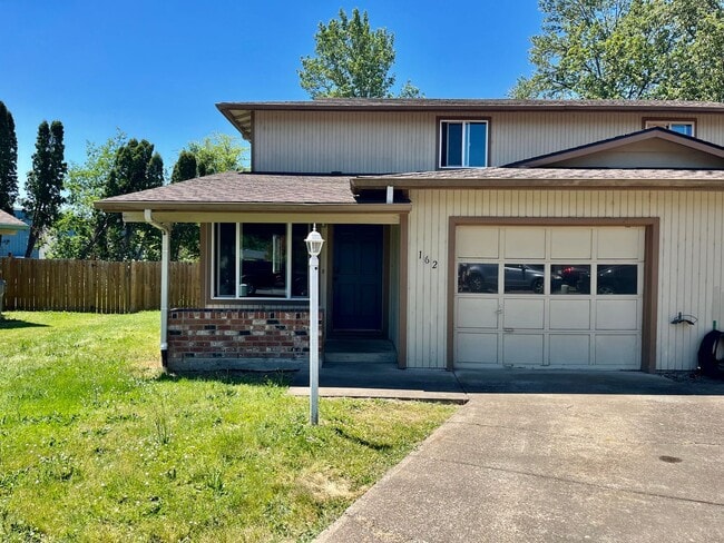 Duplex In South Corvallis Cul-De-Sac - Duplex In South Corvallis Cul-De-Sac House
