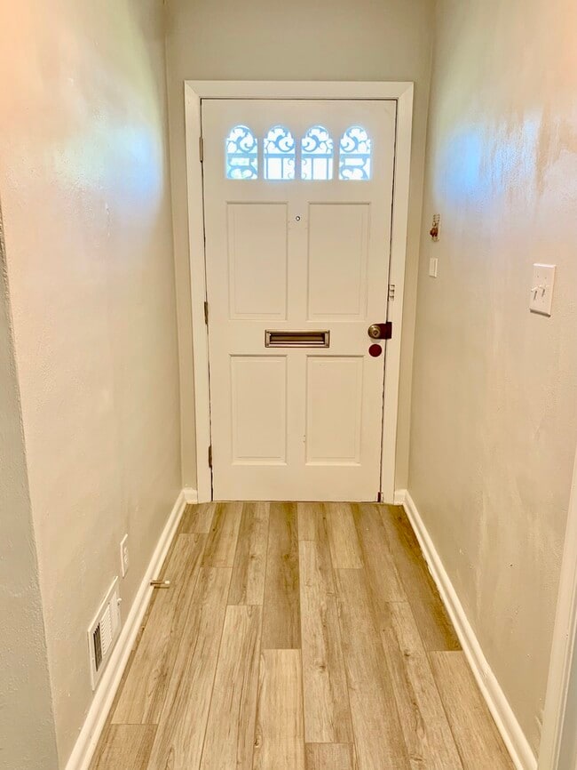 Photo - 3309 Armistead Dr