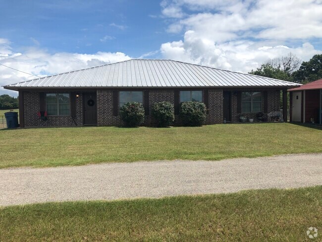 Building Photo - 10090 FM 2138 Rental