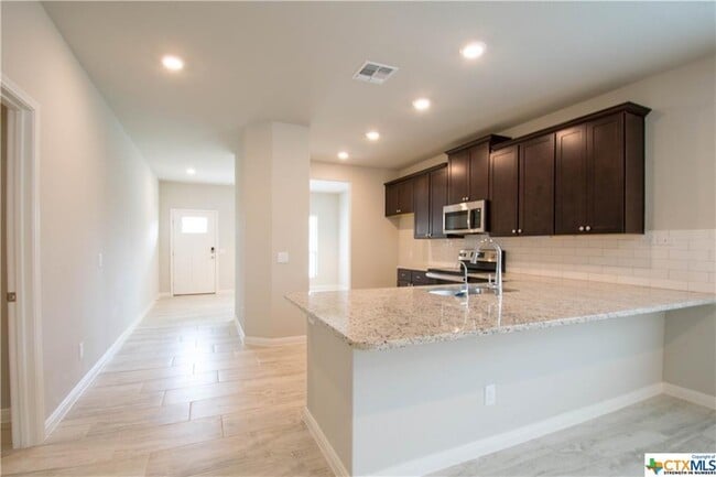 Photo - 2819 Wheatfield Wy
