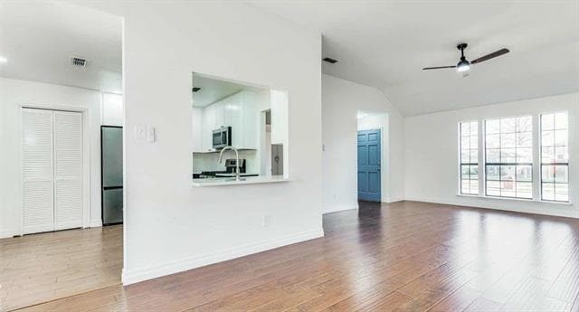 Photo - 7214 Aberdeen Dr