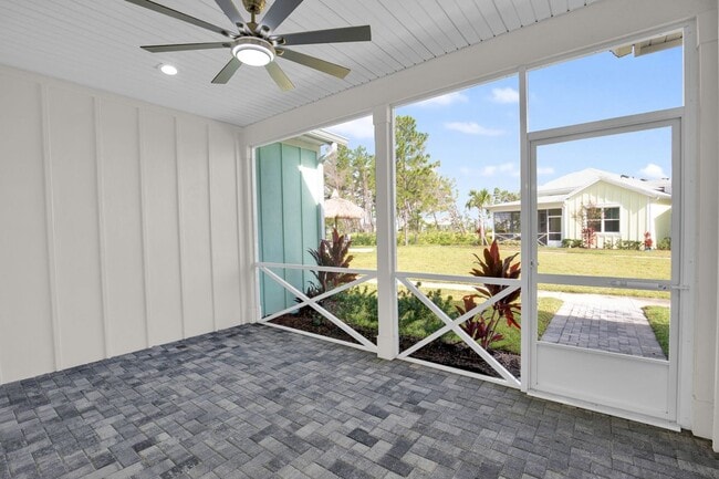 Photo - 207 Hang Loose Wy