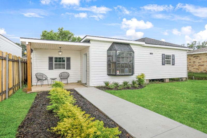 Photo - 512 Avenue G