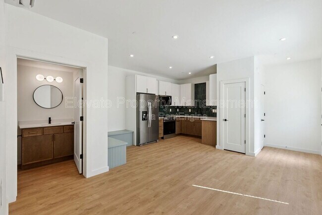 Photo - 1624 NW 17th St Unit 103