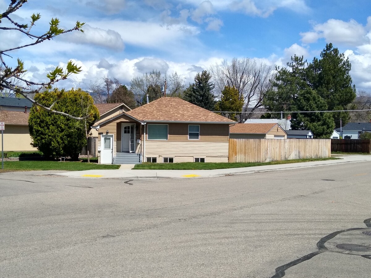 Photo - 1428 S Longmont Ave Unidad 1428