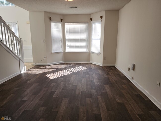 Photo - 7130 Cavender Dr SW