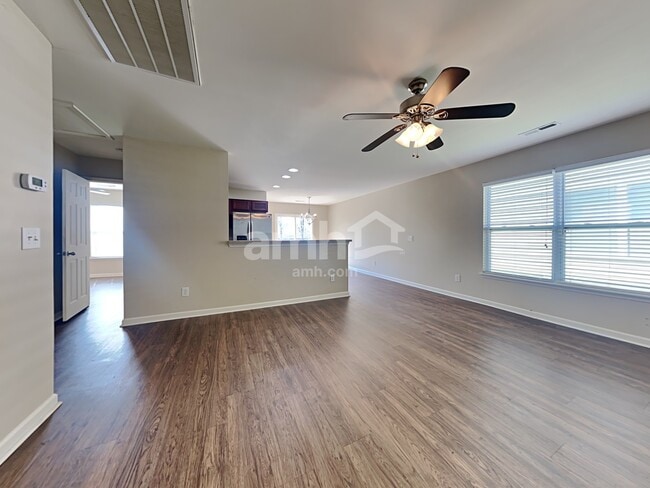 Photo - 315 Salkahatchie St