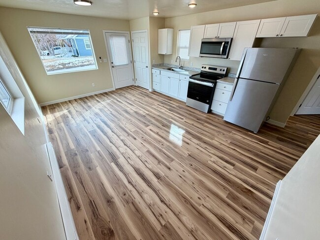 Photo - 1380 Cleveland St Unidad B