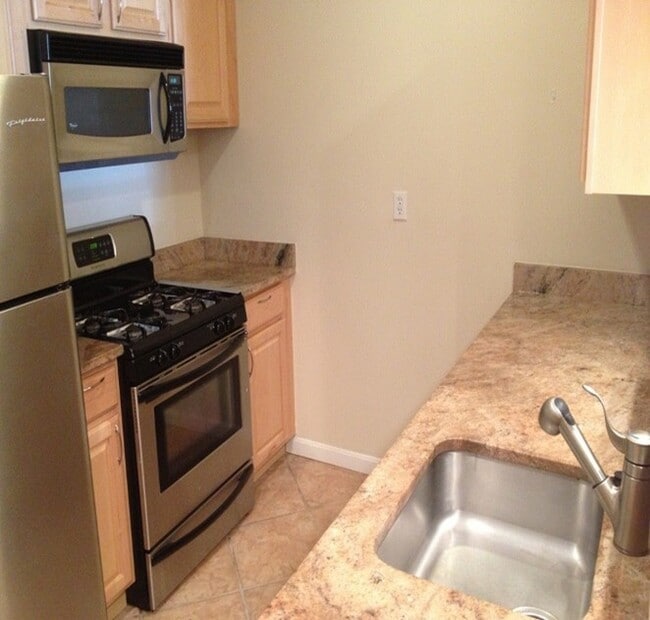 Photo - 317 16th Street SE