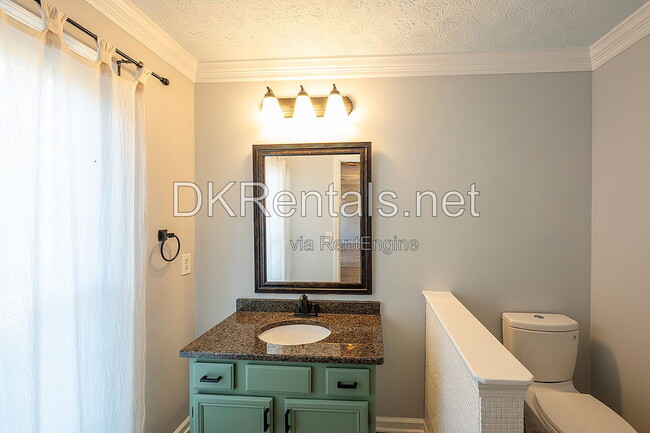 Photo - 114 Eagle Glen Dr
